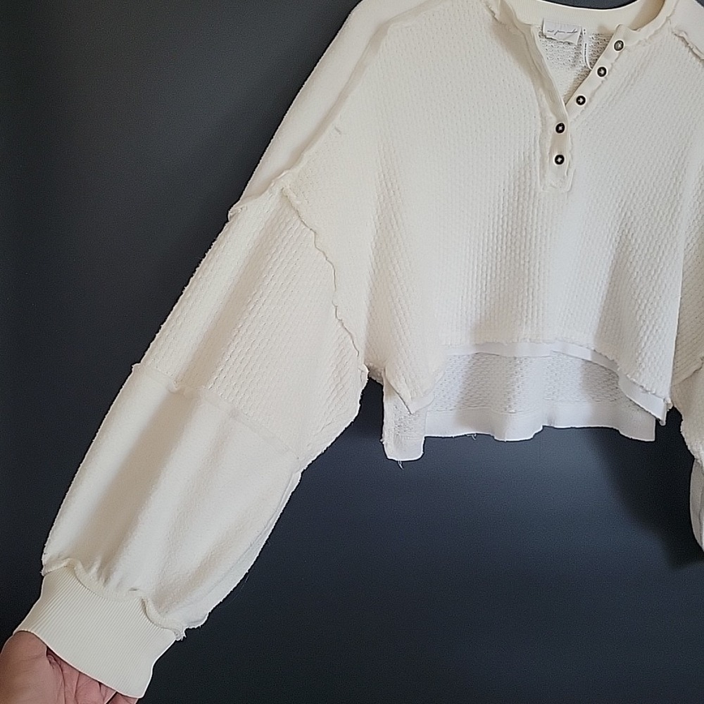 Urban Outfitters Out from Under Henley Crop Top Medium Cream Waffle Knit Casual - Picture 4 of 12